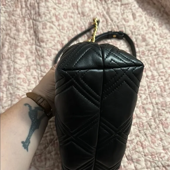 Tory Burch Black Quilted Women's Bag - Picture 8 of 12